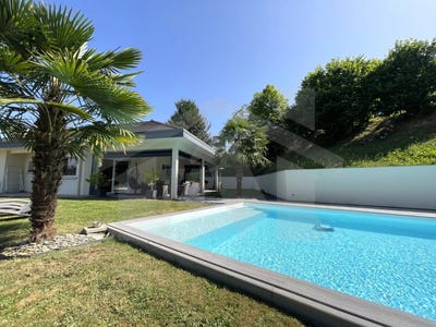 /international/fr/saint-martin-d-uriage-rhone-310100859778/