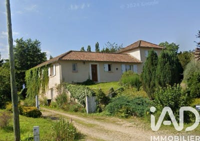 /international/fr/cussac-auvergne-310107357622/