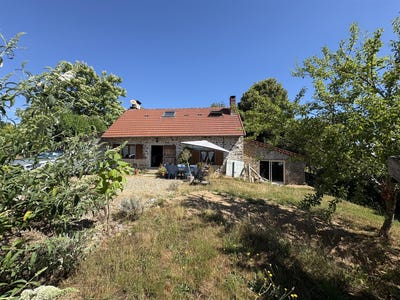 /international/fr/champnetery-limousin-310100649184/