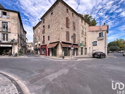 /international/fr/pezenas-languedoc-roussillon-310102862771/