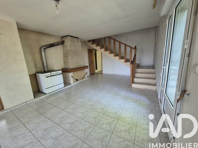 /international/fr/thouars-charente-310107913242/