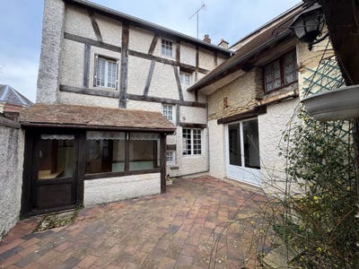 /international/fr/pacy-sur-eure-upper-normandy-310098902572/?lang=zh-cn