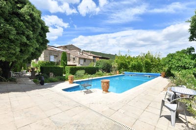 /international/fr/ales-languedoc-roussillon-310109177184/