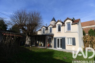 /international/fr/cerny-ile-de-france-310104565443/