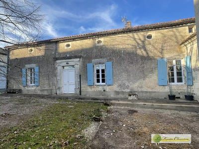 /international/fr/champniers-charente-310108315674/