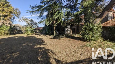 /international/fr/castelnau-riviere-basse-midi-pyrenees-310107642904/