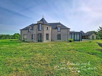 /international/fr/angrie-pays-de-la-loire-310107497198/