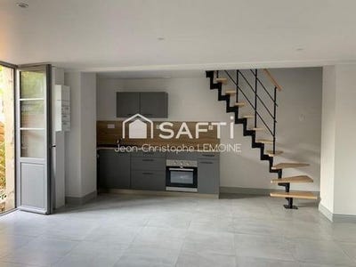/international/fr/chateau-gontier-pays-de-la-loire-310109225423/