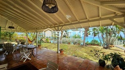 /international/fr/sainte-luce-rhone-310106197216/