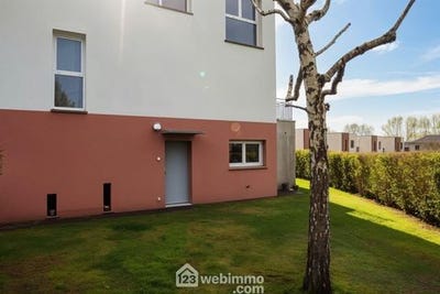 /international/fr/6-clos-des-ecoliers-val-de-reuil-upper-normandy-310105969461/