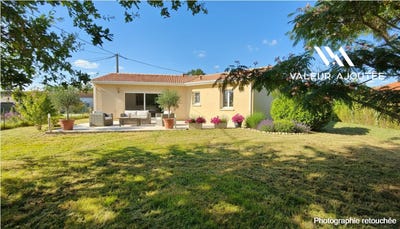 /international/fr/laruscade-aquitaine-310106263833/
