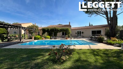 /international/fr/rochefort-du-gard-languedoc-roussillon-310099709719/?lang=zh-tw