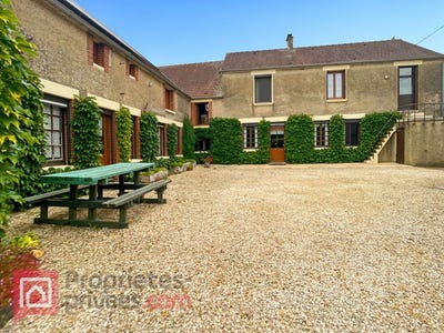 /international/fr/montigny-la-resle-burgundy-310109095144/?lang=id