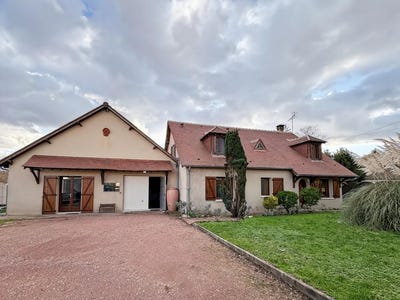 /international/fr/le-poinconnet-centre-val-de-loire-310107968324/