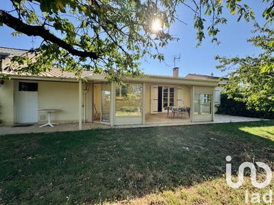 /international/fr/niort-charente-310101484334/?lang=es