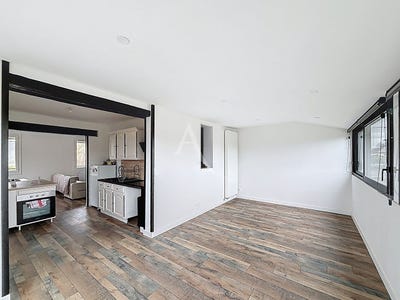/international/fr/renaze-pays-de-la-loire-310107292355/