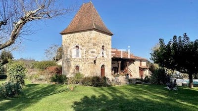 /international/fr/francescas-aquitaine-310103997433/
