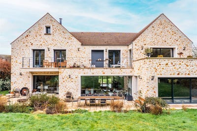 /international/fr/chevreuse-ile-de-france-310106628598/