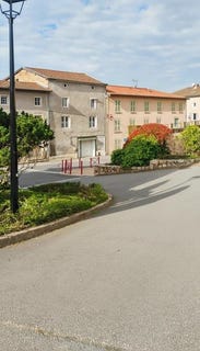 /international/fr/saint-igny-de-vers-rhone-310107888553/