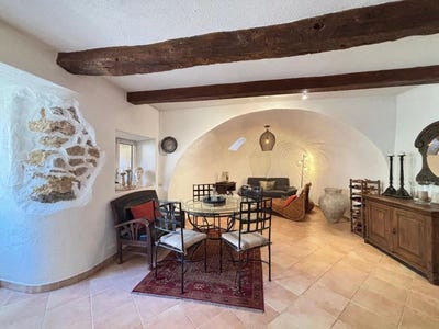 /international/fr/biot-provence-alpes-cote-d-azur-310106188918/