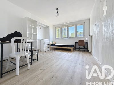 /international/fr/orleans-centre-val-de-loire-310106048742/