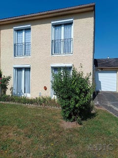 /international/fr/dammartin-en-goele-ile-de-france-310100700878/