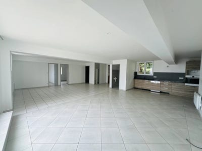 /international/fr/saint-donat-sur-l-herbasse-rhone-120095559303/