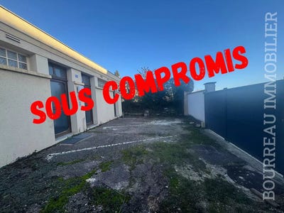 /international/fr/joigny-burgundy-310104897777/