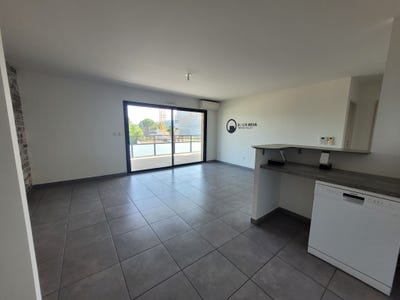 /international/fr/guilherand-granges-rhone-310100602506/