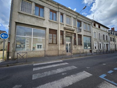 /international/fr/perigueux-aquitaine-310108419046/