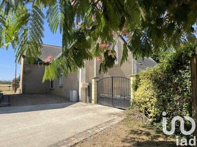 /international/fr/bauge-en-anjou-pays-de-la-loire-310101161405/