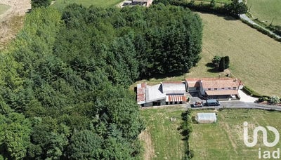 /international/fr/secondigny-charente-310101483702/?lang=it