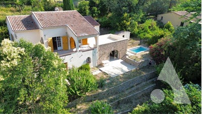 /international/fr/salernes-provence-alpes-cote-d-azur-310110114220/