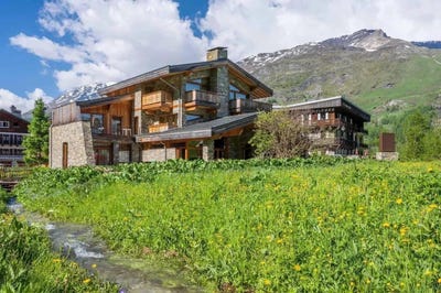 /international/fr/tignes-rhone-310100742041/