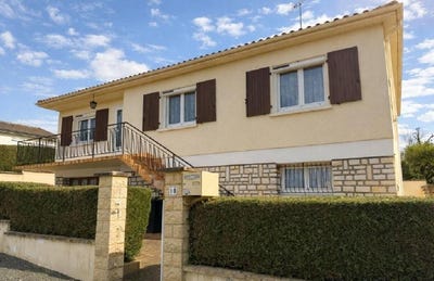 /international/fr/ruffec-centre-val-de-loire-310108049347/