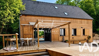 /international/fr/crepy-en-valois-picardie-310107740994/