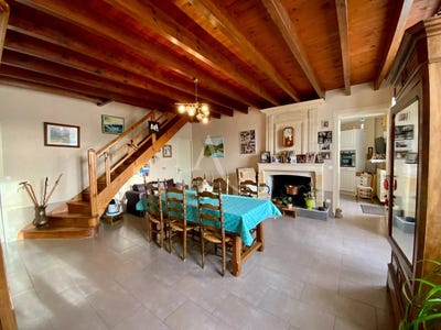 /international/fr/semoussac-charente-310104866610/