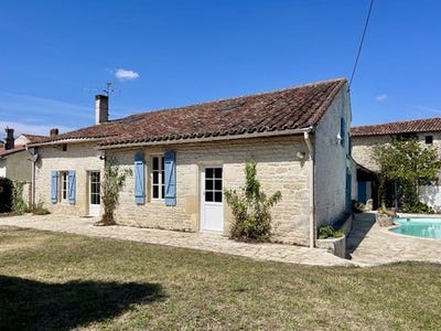 /international/fr/fontaine-chalendray-charente-310101387468/?lang=fr