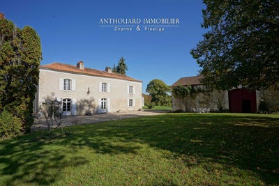 /international/fr/riberac-aquitaine-310103468875/