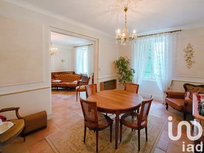 /international/fr/connaux-languedoc-roussillon-310106063213/