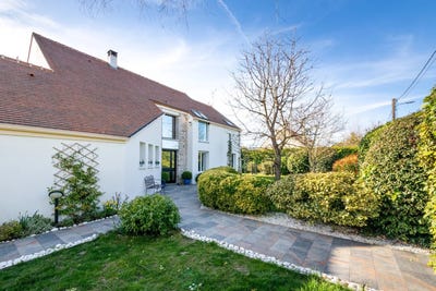 /international/fr/fontainebleau-ile-de-france-310099616629/