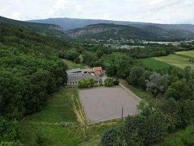 /international/fr/val-buech-meouge-provence-alpes-cote-d-azur-310100743184/