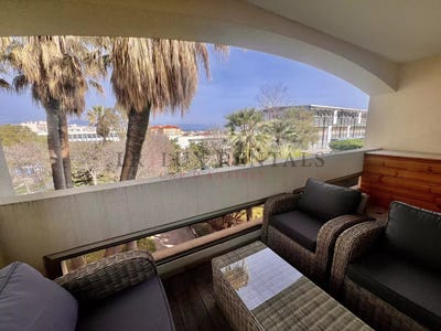 /international/fr/antibes-provence-alpes-cote-d-azur-310108430307/