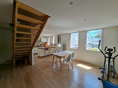 /international/fr/clisson-pays-de-la-loire-310101173346/