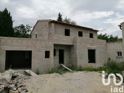 /international/fr/morieres-les-avignon-provence-alpes-cote-d-azur-310100273184/