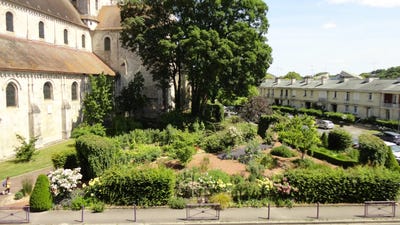 /international/fr/beauvais-ile-de-france-310100183268/