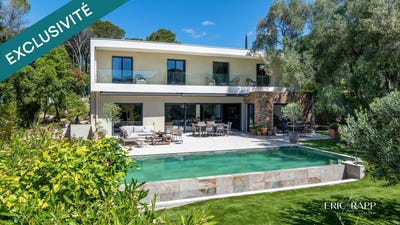 /international/fr/saint-raphael-provence-alpes-cote-d-azur-310108465659/