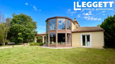 /international/fr/trebes-languedoc-roussillon-310108000244/