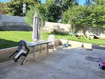 /international/fr/lavelanet-midi-pyrenees-310105105260/