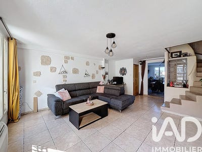 /international/fr/abeilhan-languedoc-roussillon-310106823477/